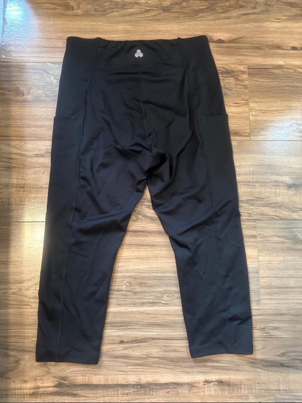 Tek Gear capri leggings size L - Picture 2 of 3